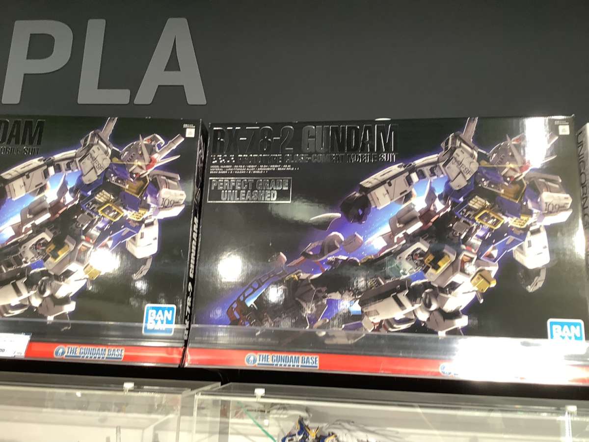 Amazonにてガンプラ「HG 1/144 GQuuuuuuX」が販売再開中