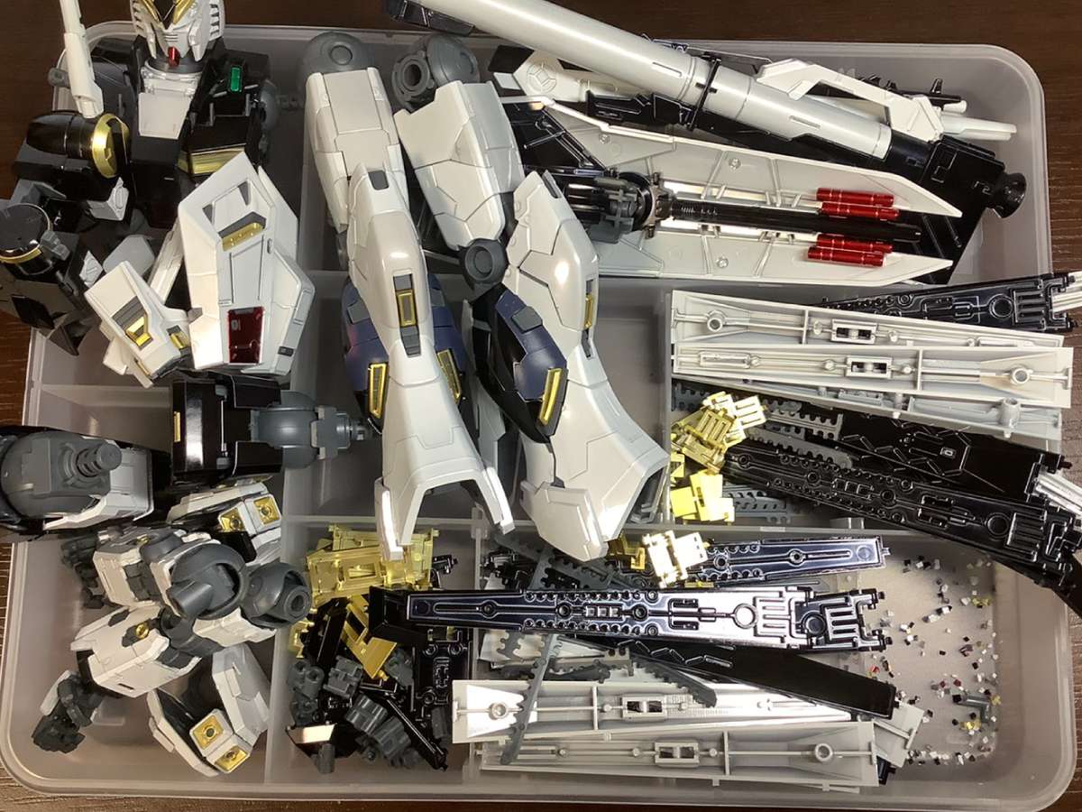 MG νガンダム Ver.ka チタニウムフィニッシュ組み立て編 | オレVIEW.com