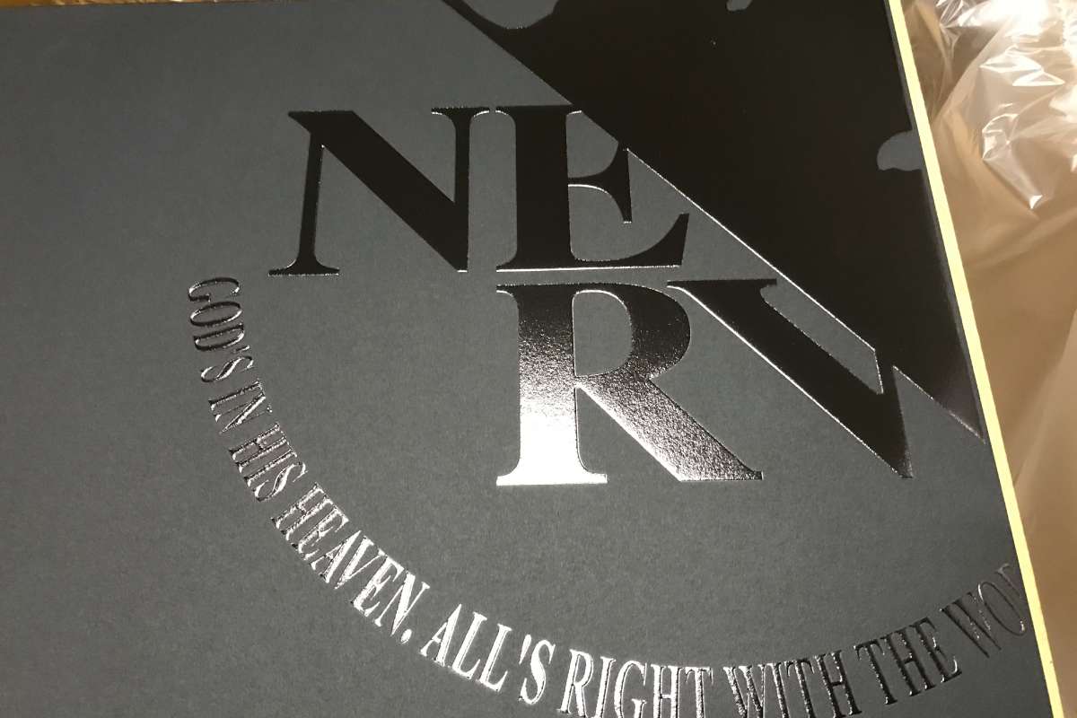 とにかく見てくれ 富士通lifebookエヴァモデルのかっこよさを オレview Com